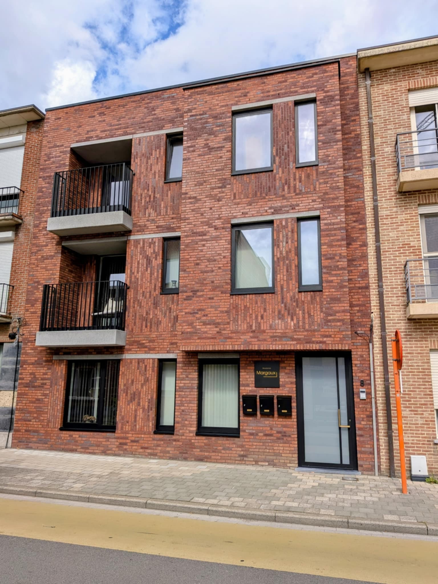 Van Beveren Aluminium Profielen